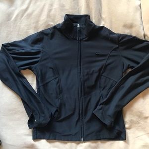 Nike - cropped athletic jacket